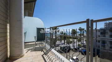Balcony with sea view