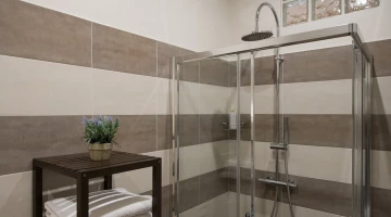 Appartement en annexe avec salle de bain privée