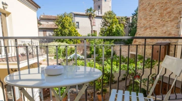 Appartement en annexe avec terrasse