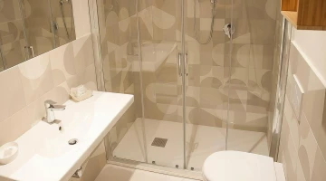 Bathroom in &quot;suite&quot; room 5 m2.