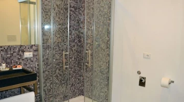Bagno privato con box doccia