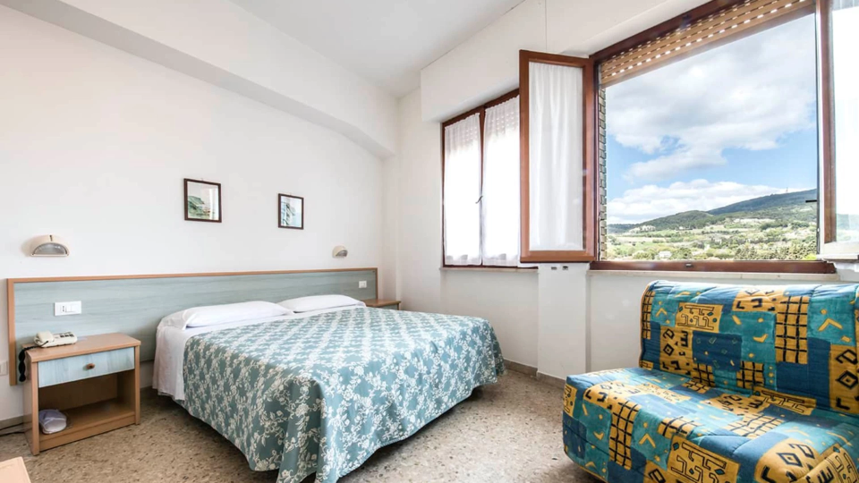 Double bedroom with sofa bed