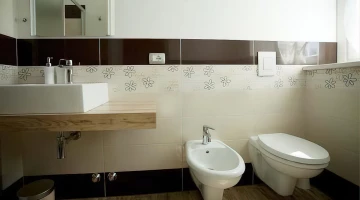 Bathrooms with modern furnishings