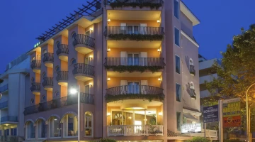 Hotel Trevi