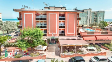 Hotel Joli