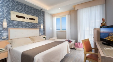 Chambre triple (environ 16 m²)