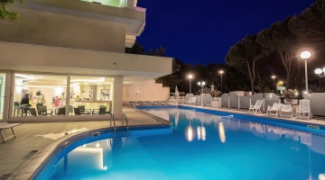 Color King Marte Village