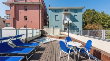 Terrasse avec hydromassage