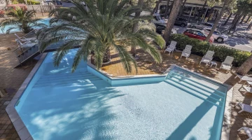 Hotel Corona