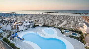 Piscine à la plage partenaire