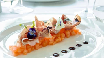 Restaurant dish