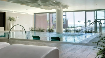 Bain à remous au spa Almablu