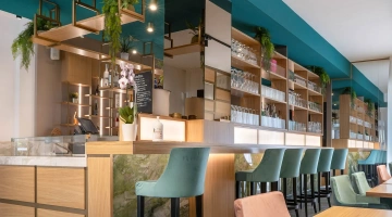 Loungebereich und Getränke