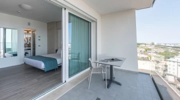 Superior room with furnished balcony