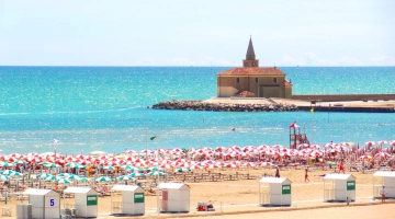 Vue du Sanctuaire de la Madone de l'Ange depuis l'hôtel