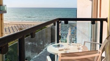 Balcon privé avec vue sur la mer