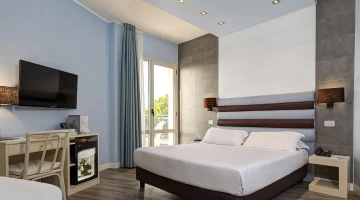 Chambre double de luxe avec TV et bureau