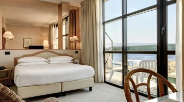 Chambre double de luxe avec balcon vue mer