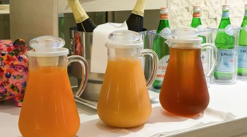 Jus de fruits au petit-déjeuner