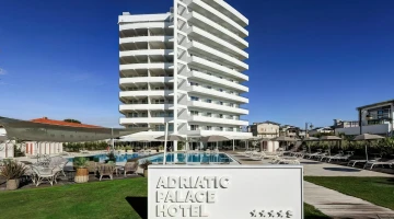 Façade de l&#39;hôtel
