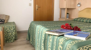 Dreibettzimmer