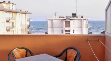 Furnished balcony with sea view