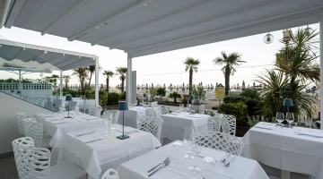 Ristorante fronte mare
