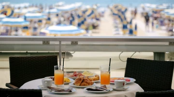 Colazione in terrazza