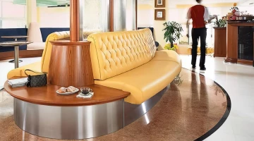 Lounge bar
