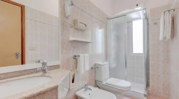 Bathroom with shower box