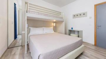 Dreibettzimmer