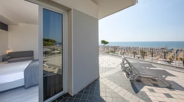 Terrasse mit Meerblick