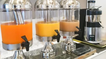 Jus de fruits au petit-déjeuner