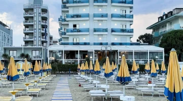 Plage privée équipée