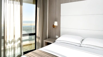 Suite Junior avec balcon face à la mer