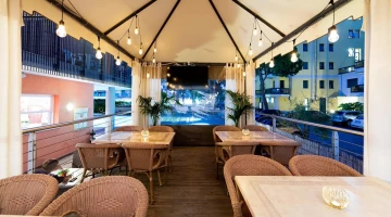 Furnished terrace