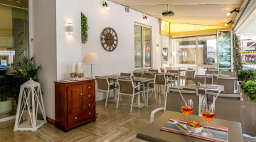Terrasse extérieure aménagée