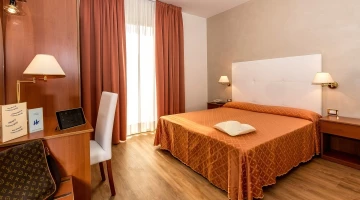 Chambre double avec bureau