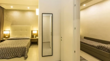 Chambre avec canapé
