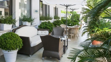 Furnished outdoor spaces