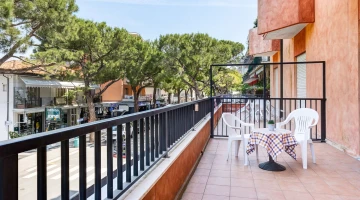 Balcon privé équipé