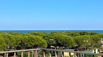 Balkon mit Meerblick