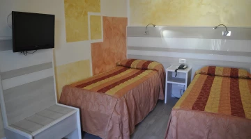 Camera doppia con letti singoli