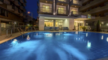 Hydromassage - swimming pool