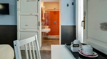 Camera door con bagno privato