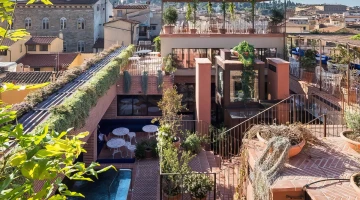 Rooftop with garden and swimming pool