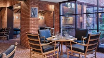 Restaurant hall