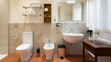 Bathroom of the duchi d&#39;ambra apartment