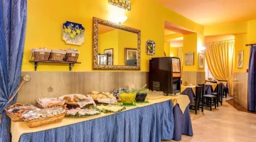 Petit-déjeuner buffet