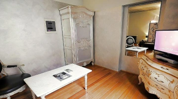 Dettaglio arredi in junior suite